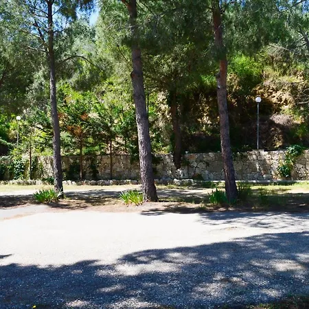 ホテル Nature Kolonjë