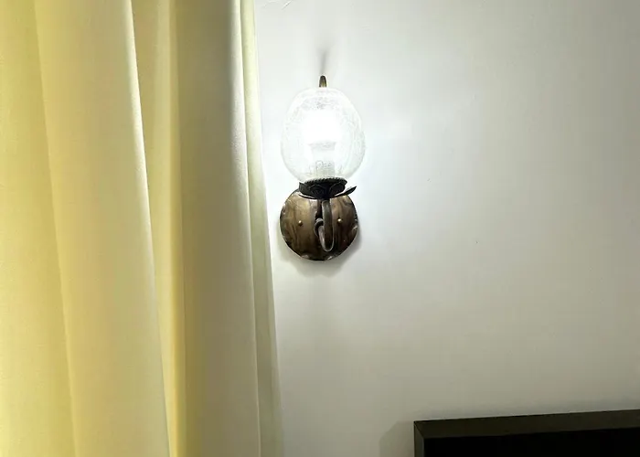 Отель Nature Kolonje (Fier)